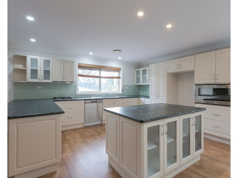 39 Tibbles Avenue, Old Erowal Bay NSW 2540