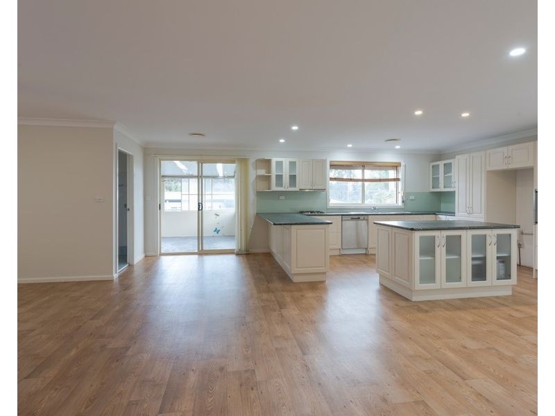 39 Tibbles Avenue, Old Erowal Bay NSW 2540