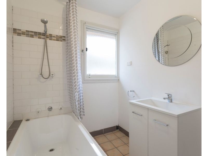 235 Kinghorne Street, Nowra NSW 2541