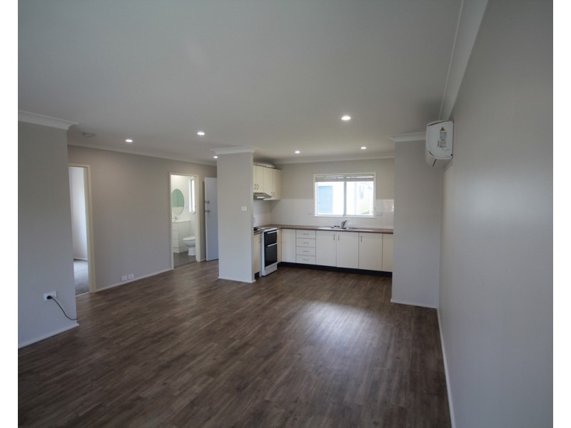 102 Macleans Point Road, Sanctuary Point NSW 2540