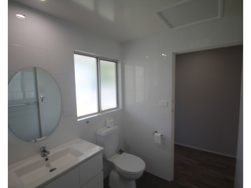 102 Macleans Point Road, Sanctuary Point NSW 2540