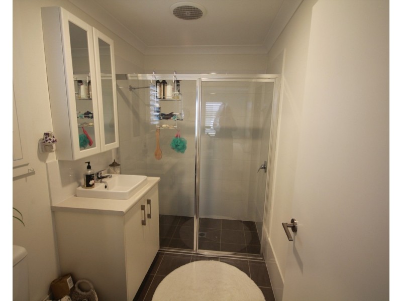 13b Tahnee Street, Sanctuary Point NSW 2540