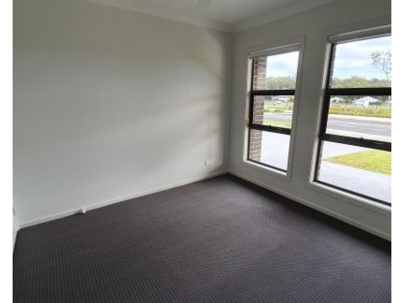 48 Bayswood Avenue, Vincentia NSW 2540