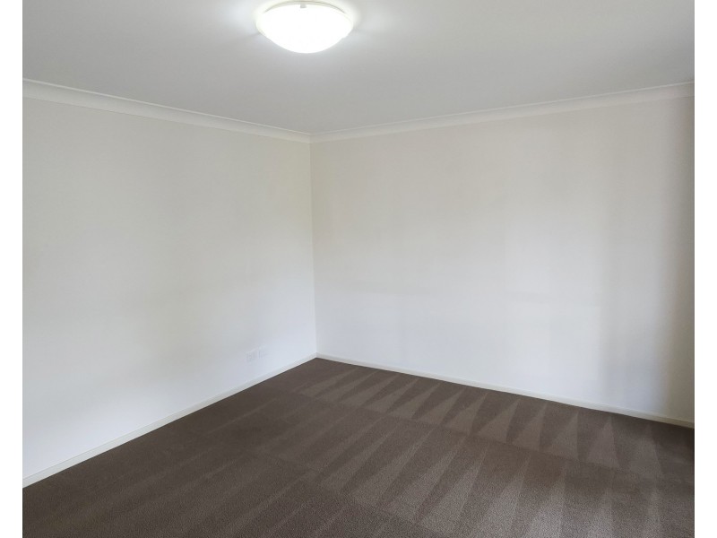 2/1 Palm Lilly Close, Worrigee NSW 2540