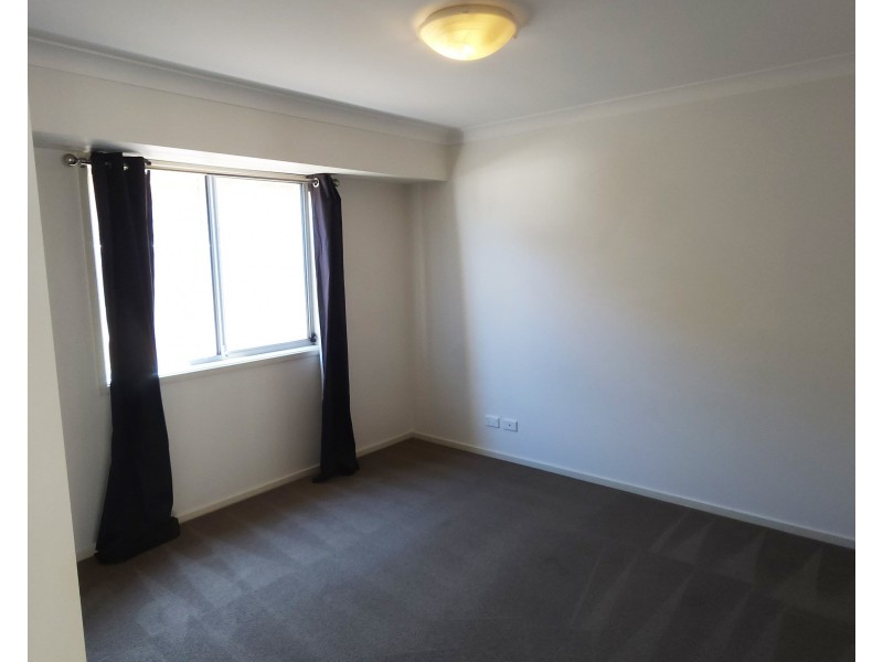 2/1 Palm Lilly Close, Worrigee NSW 2540