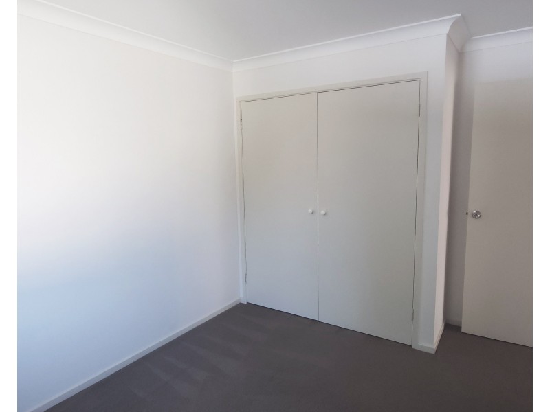 2/1 Palm Lilly Close, Worrigee NSW 2540