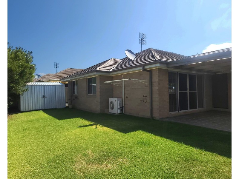 2/1 Palm Lilly Close, Worrigee NSW 2540