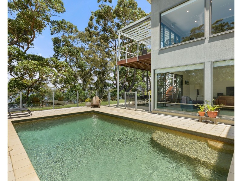 144 Greville Avenue, Sanctuary Point NSW 2540