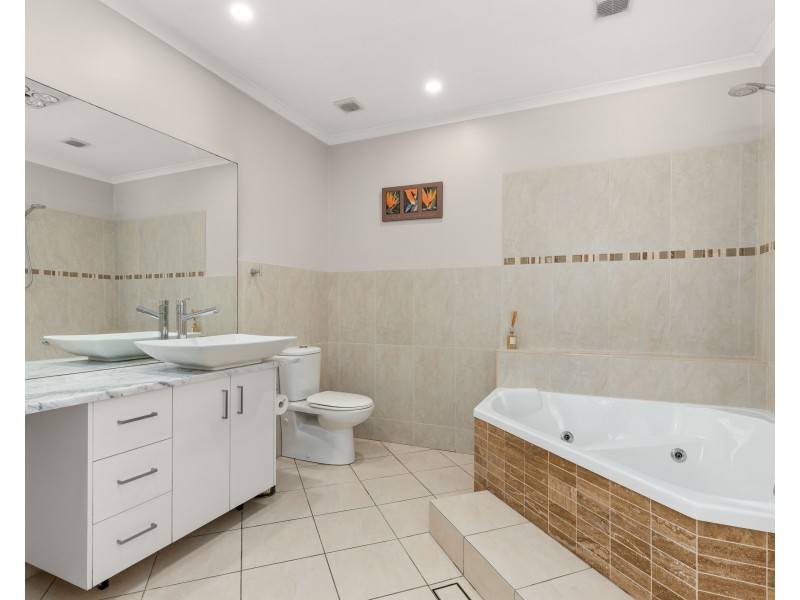 144 Greville Avenue, Sanctuary Point NSW 2540