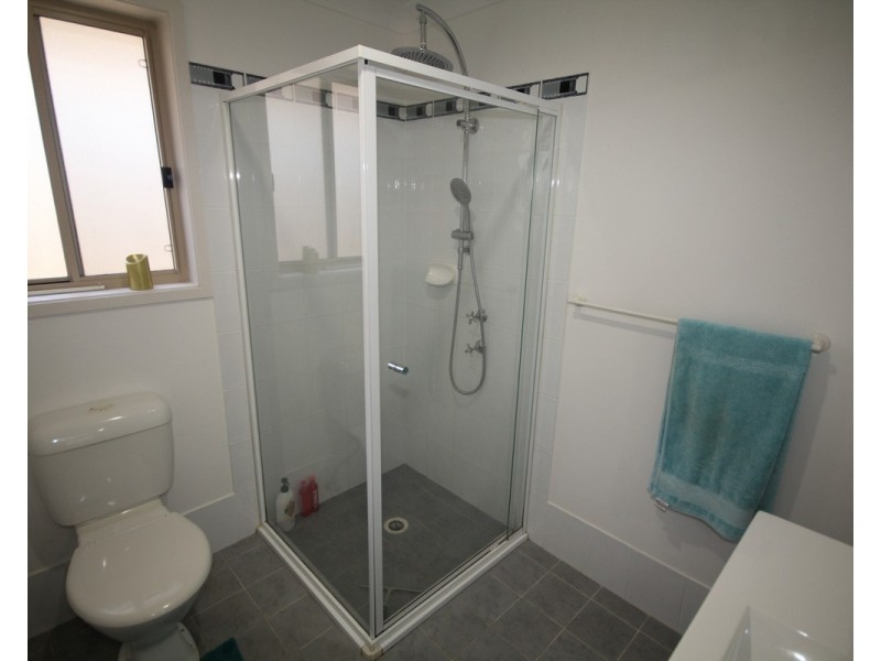 6 Tasman Park Close, St Georges Basin NSW 2540