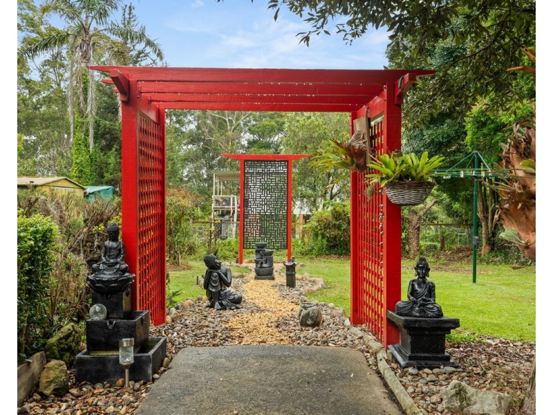 126 Tallyan Point Road, Basin View NSW 2540
