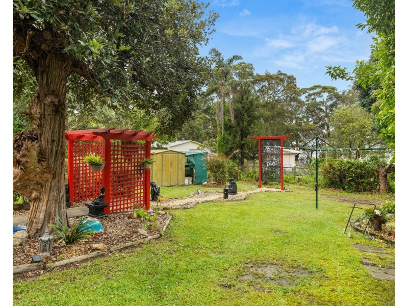 126 Tallyan Point Road, Basin View NSW 2540