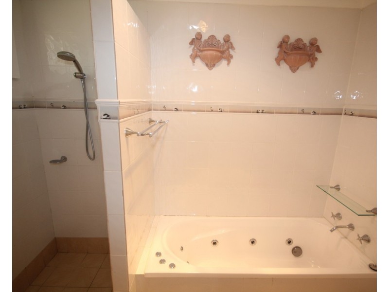 82 Waterpark Road, Basin View NSW 2540