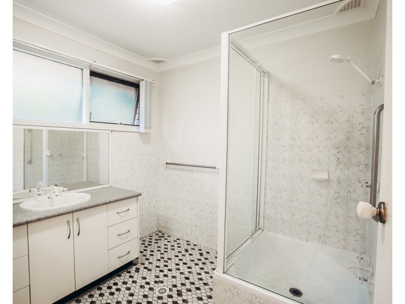 321 Elizabeth Drive, Vincentia NSW 2540