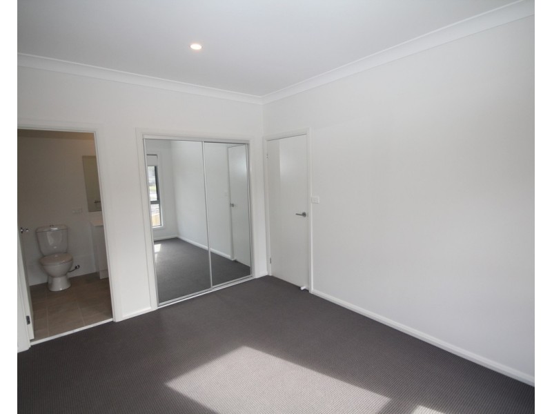 26b Hogbin Crescent, Sanctuary Point NSW 2540