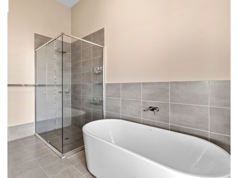 205 Araluen Road, Moruya NSW 2537