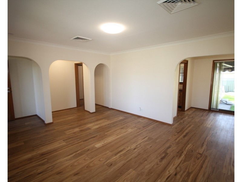 18 Auster Crescent, Sanctuary Point NSW 2540