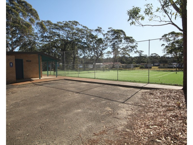 13 Carroll Avenue, Lake Conjola NSW 2539