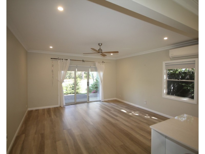 1 Basin View Parade, Basin View NSW 2540