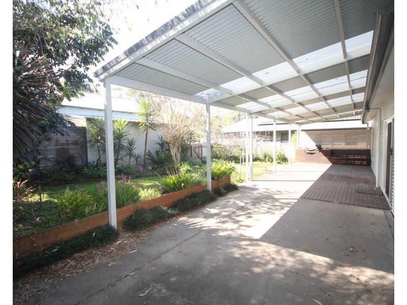 1 Basin View Parade, Basin View NSW 2540