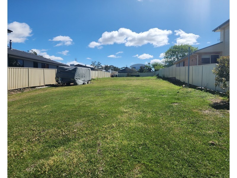 41 BASIN VIEW PARADE, Basin View NSW 2540