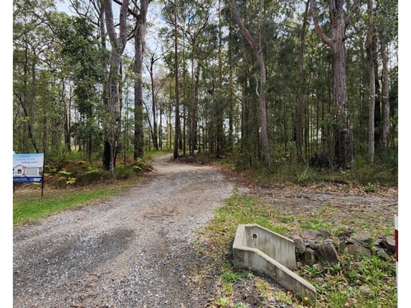 51 Inglewood Crescent, Tomerong NSW 2540