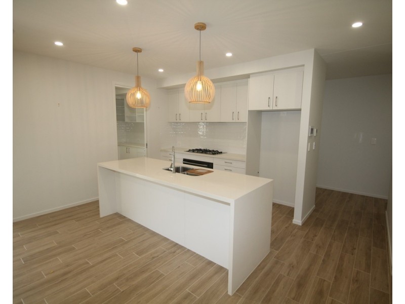 63 Summercloud Crescent, Vincentia NSW 2540