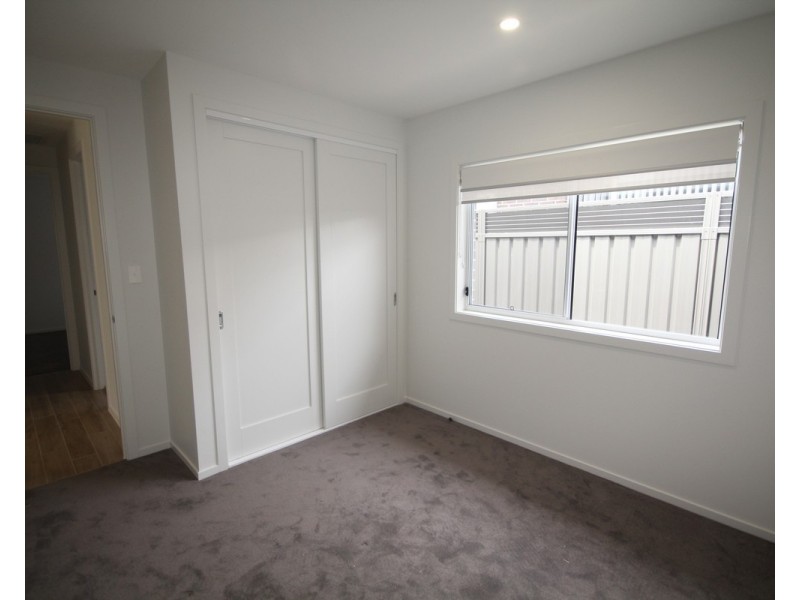 63 Summercloud Crescent, Vincentia NSW 2540