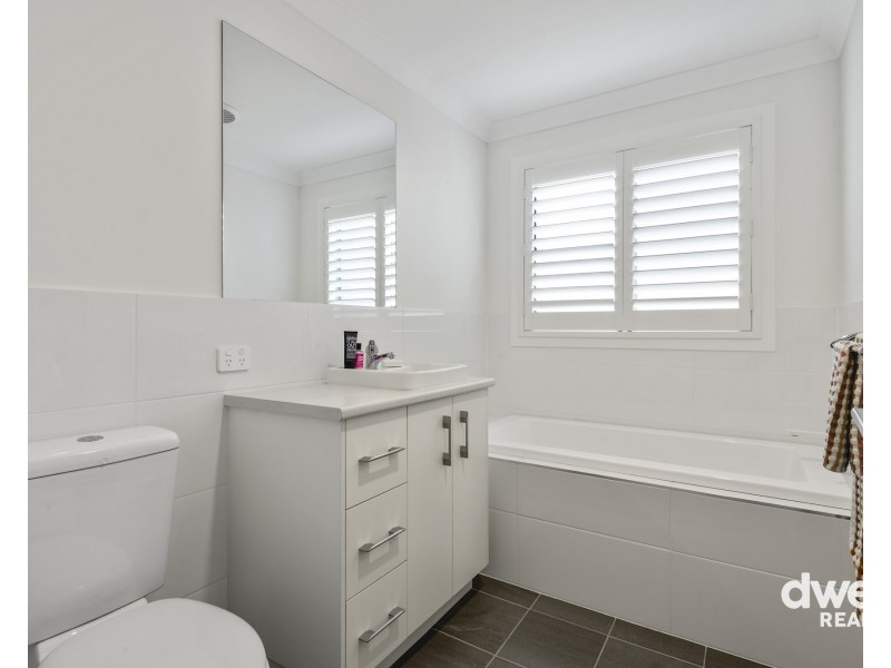 13b Tahnee Street, Sanctuary Point NSW 2540