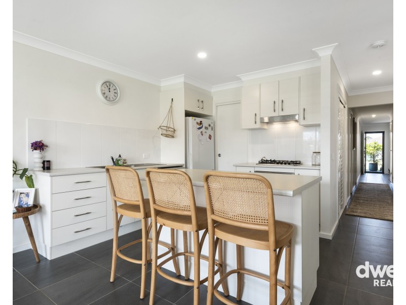 13b Tahnee Street, Sanctuary Point NSW 2540