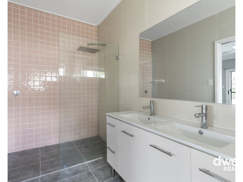 17 TASMAN PARK CLOSE, St Georges Basin NSW 2540