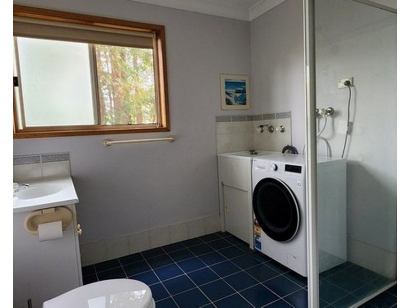 41 Lachlan Crescent, St Georges Basin NSW 2540