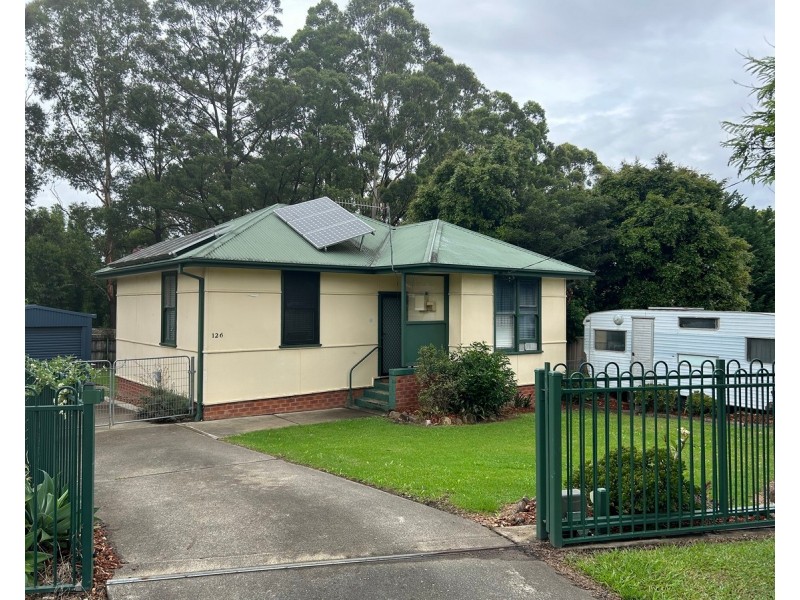 126 East Street, Nowra NSW 2541