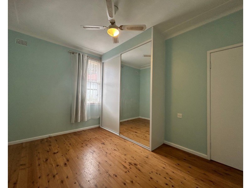 126 East Street, Nowra NSW 2541