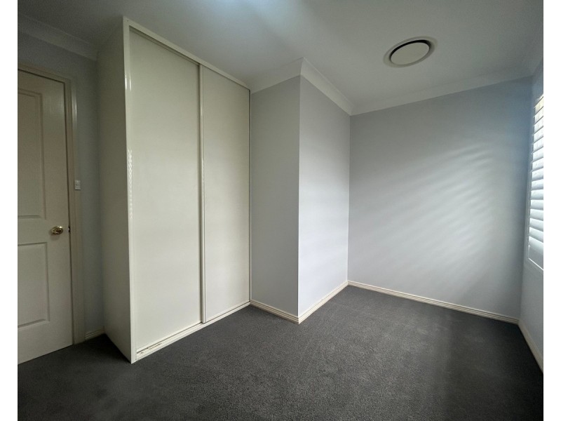 4 Kelly Place, North Nowra NSW 2541