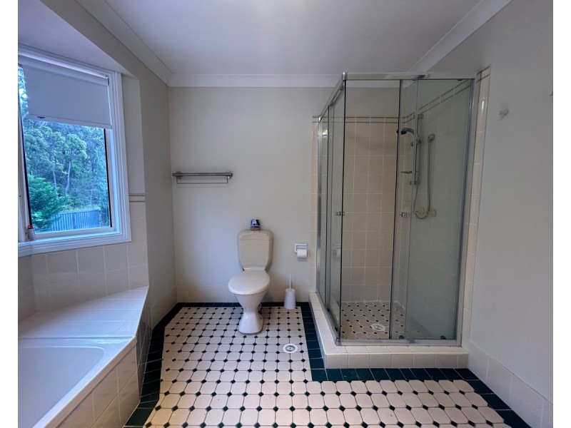 4 Kelly Place, North Nowra NSW 2541