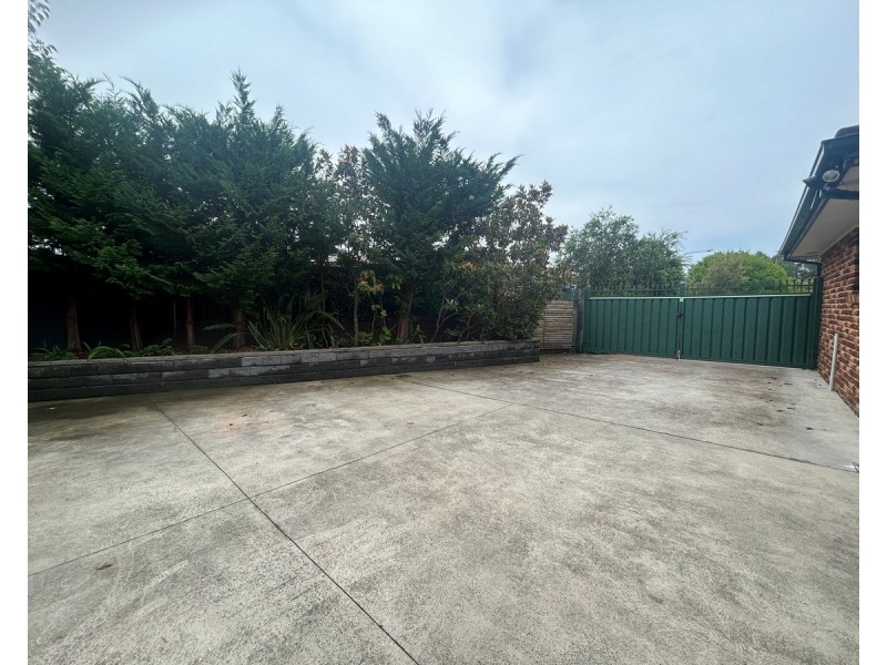 4 Kelly Place, North Nowra NSW 2541