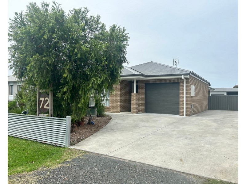 72 Tallyan Point Road, Basin View NSW 2540