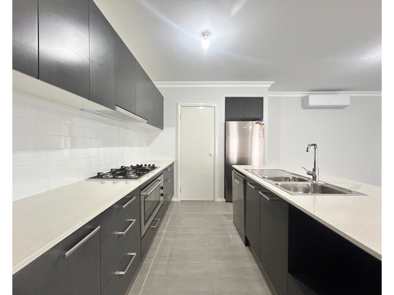 72 Tallyan Point Road, Basin View NSW 2540