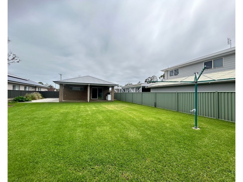 72 Tallyan Point Road, Basin View NSW 2540