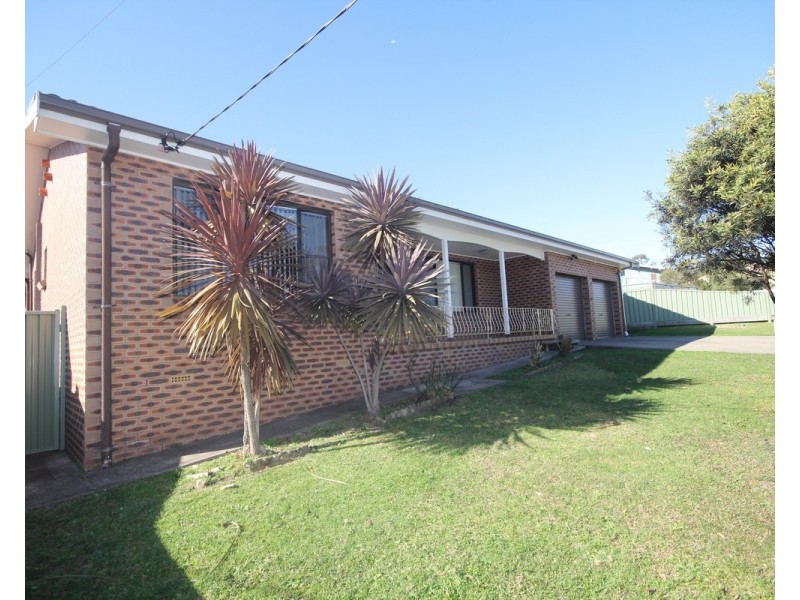 18 Auster Crescent, Sanctuary Point NSW 2540