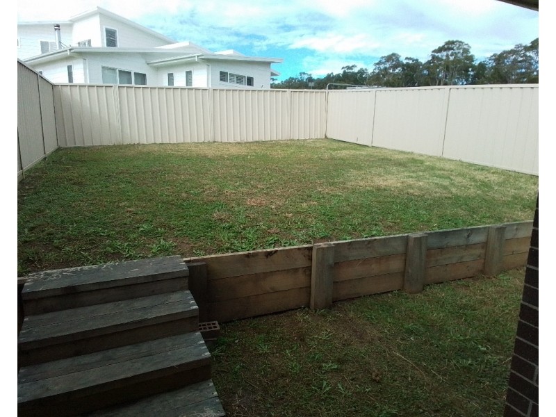 10A Macquarie Drive, Burrill Lake NSW 2539