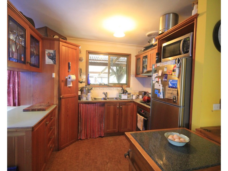 Room 1/16 Fisherman Road, St Georges Basin NSW 2540