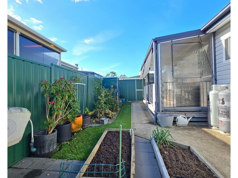 42/94 ISLAND POINT ROAD, St Georges Basin NSW 2540