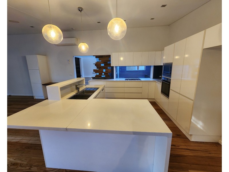 32 Tallyan Point Road, Basin View NSW 2540
