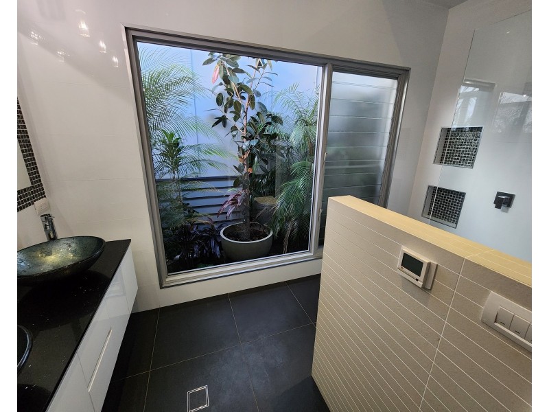 32 Tallyan Point Road, Basin View NSW 2540