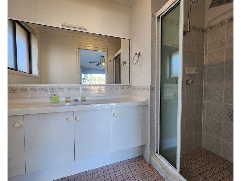 8 Kean Avenue, Sanctuary Point NSW 2540