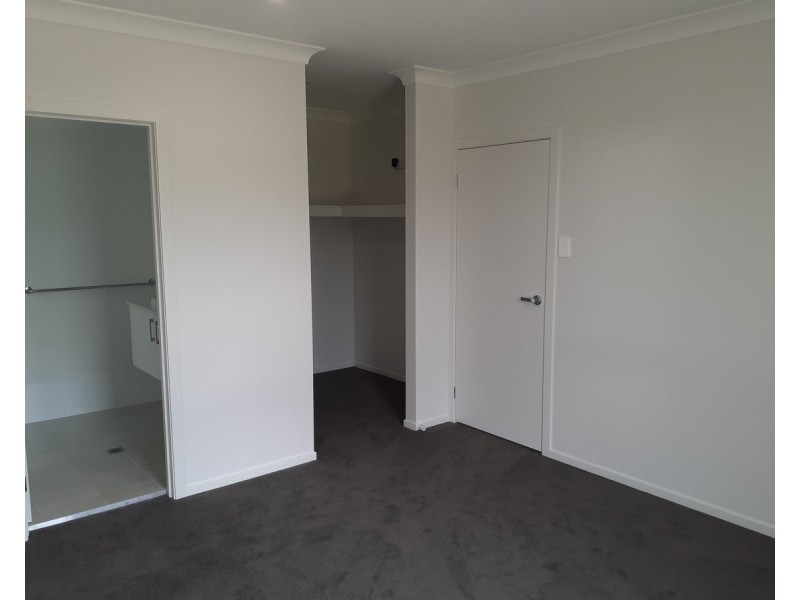 9 Gracilis Rise, South Nowra NSW 2541