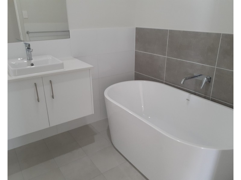 9 Gracilis Rise, South Nowra NSW 2541