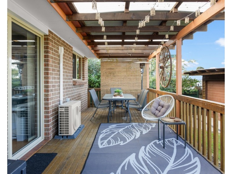 16 Crest Ave, North Nowra NSW 2541